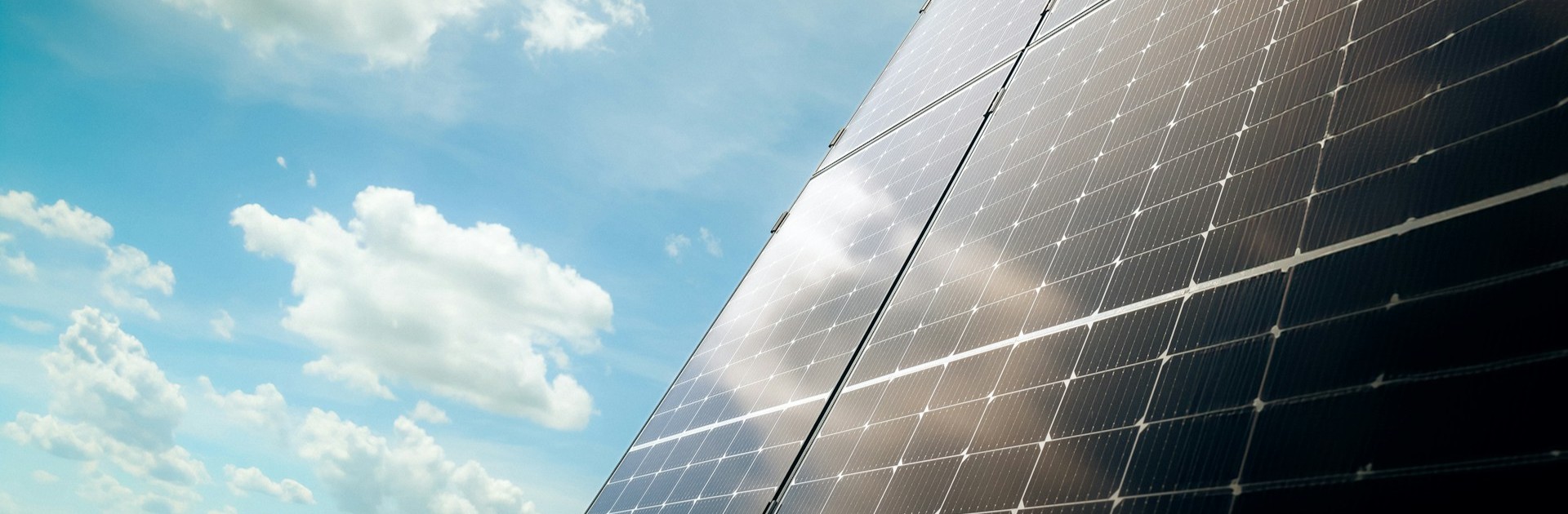 Bahrain Launches Tender for 150 MW Solar Plant